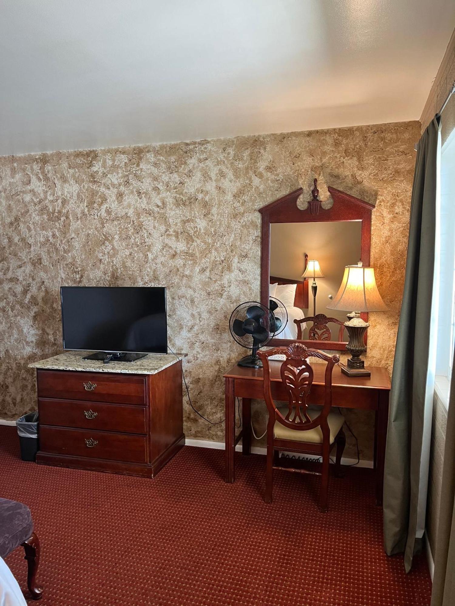 Delano Motel & Rv Park Beaver Room photo